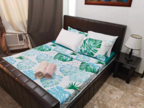 BIG 1 Bedroom Condo Beside De la Salle Taft